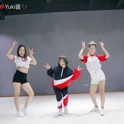 吃瓜娱乐手势舞